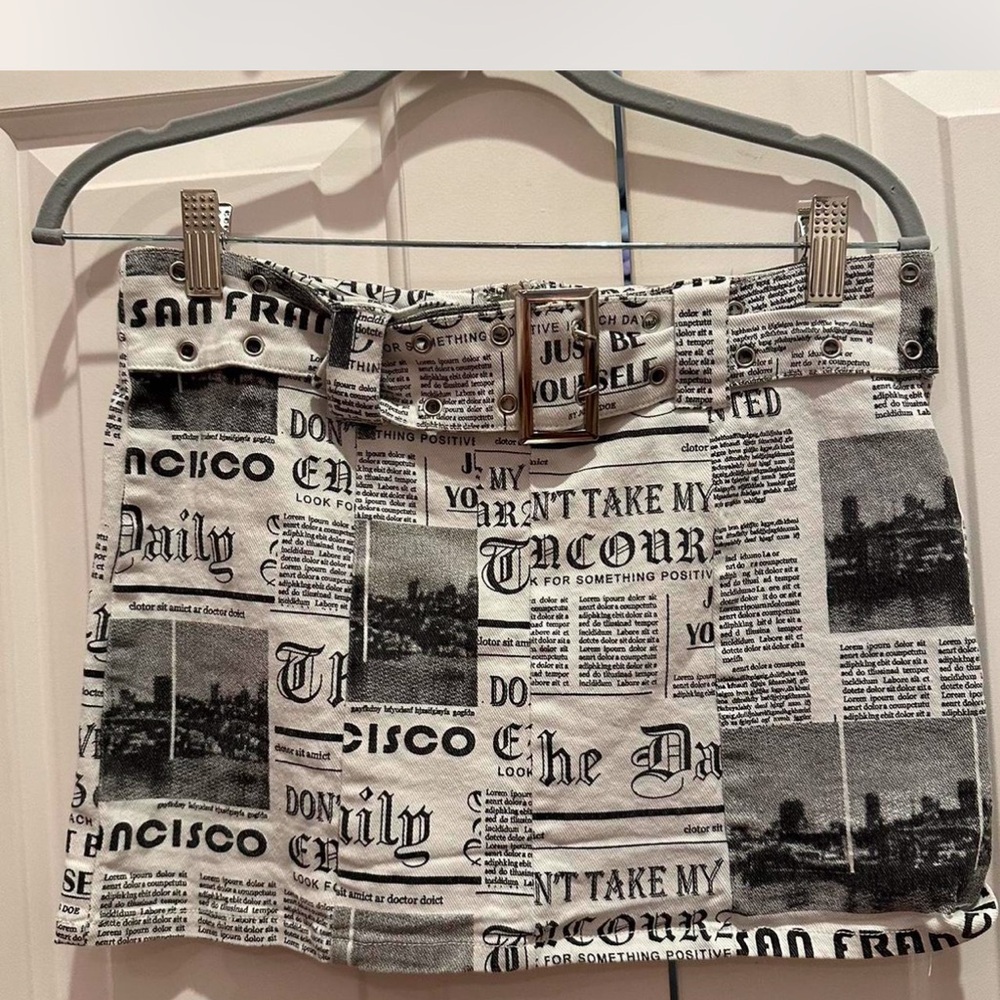Newspaper Print Mini Skirt
